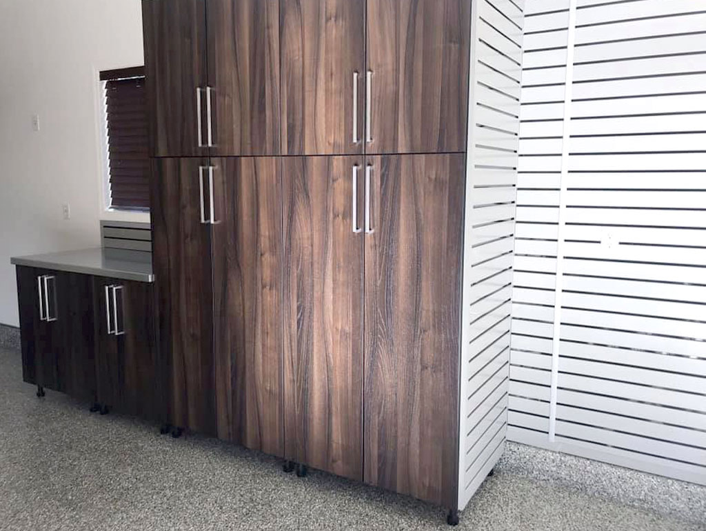 Woodgrain SMRT Cabinets